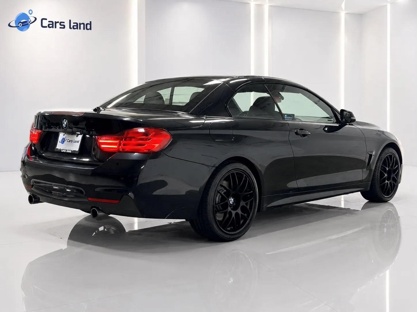 Used 2017 BMW 440i xDrive Convertible AWD/4WD image 3