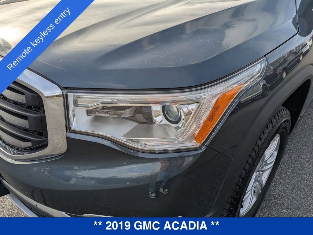 Used 2019 GMC Acadia SLE image 11