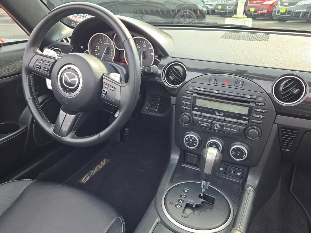 Used 2014 MAZDA MX-5 Miata Grand Touring w/ Premium Package RWD image 10