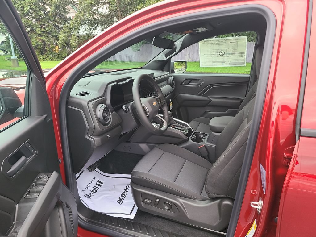 New 2026 Chevrolet Colorado W/T w/ WT Custom Package AWD/4WD image 2
