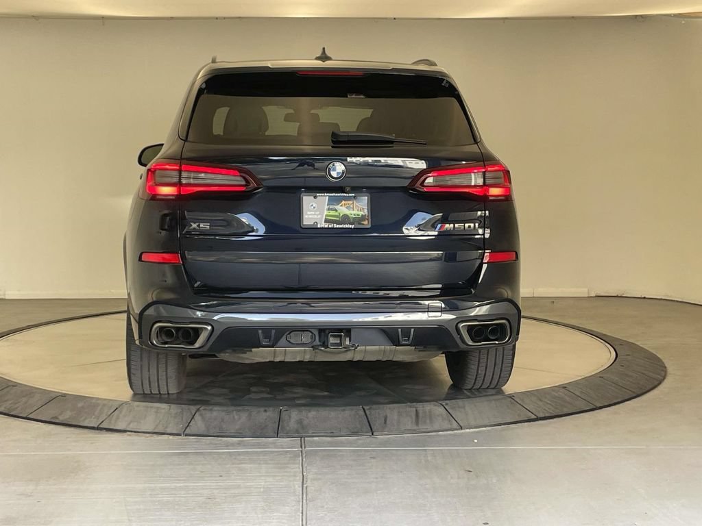 Used 2021 BMW X5 M50i w/ Parking Assistance Package AWD/4WD image 4