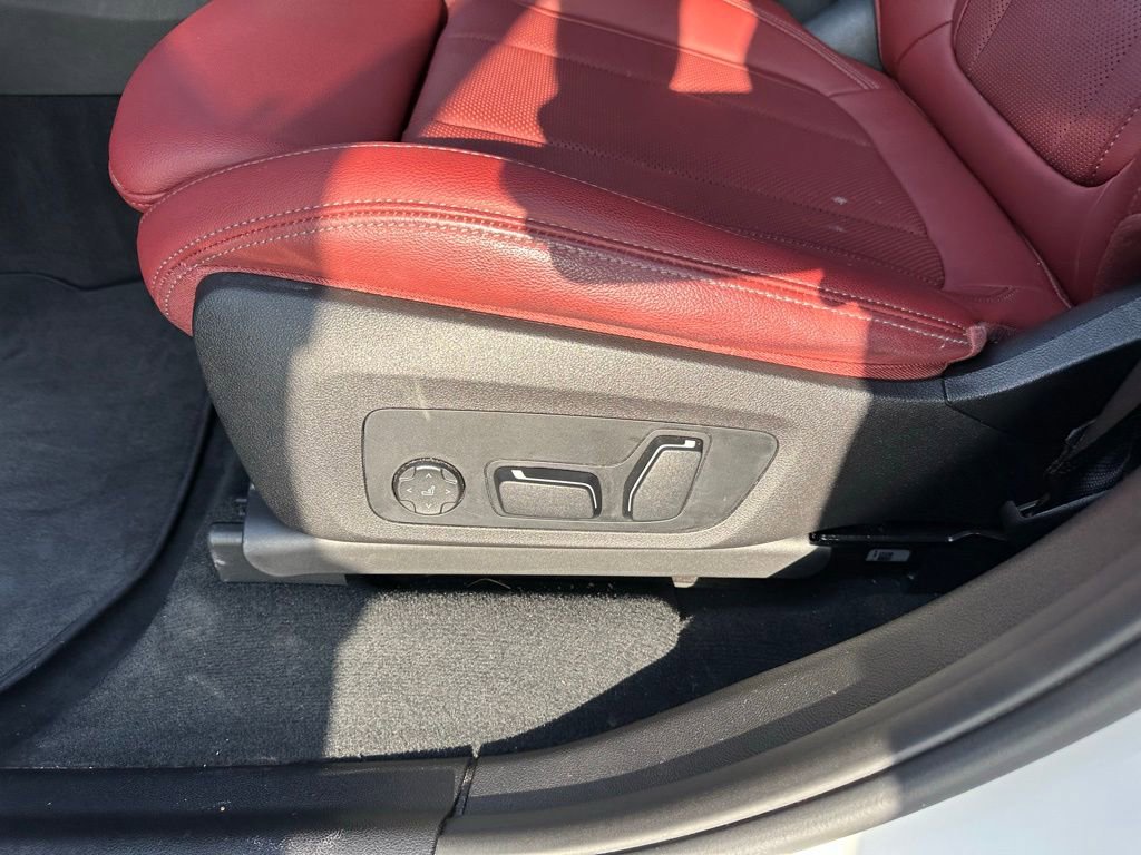 Used 2024 BMW X3 sDrive30i w/ Convenience Package image 12