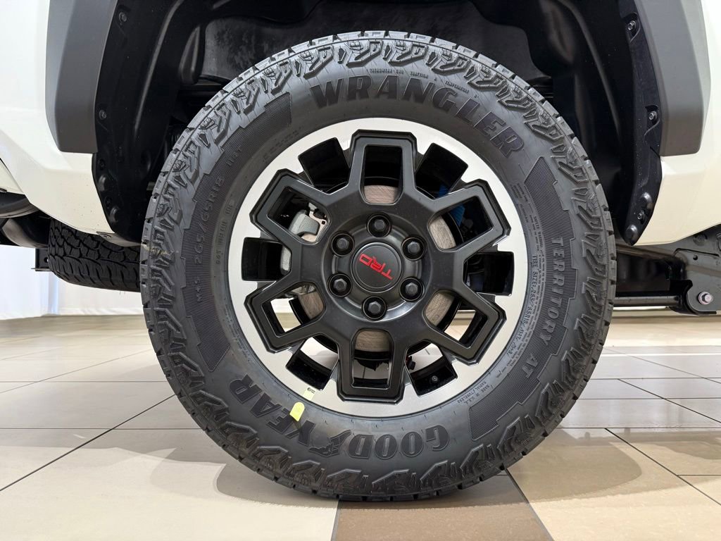 New 2026 Toyota Tacoma TRD Off-Road AWD/4WD image 9