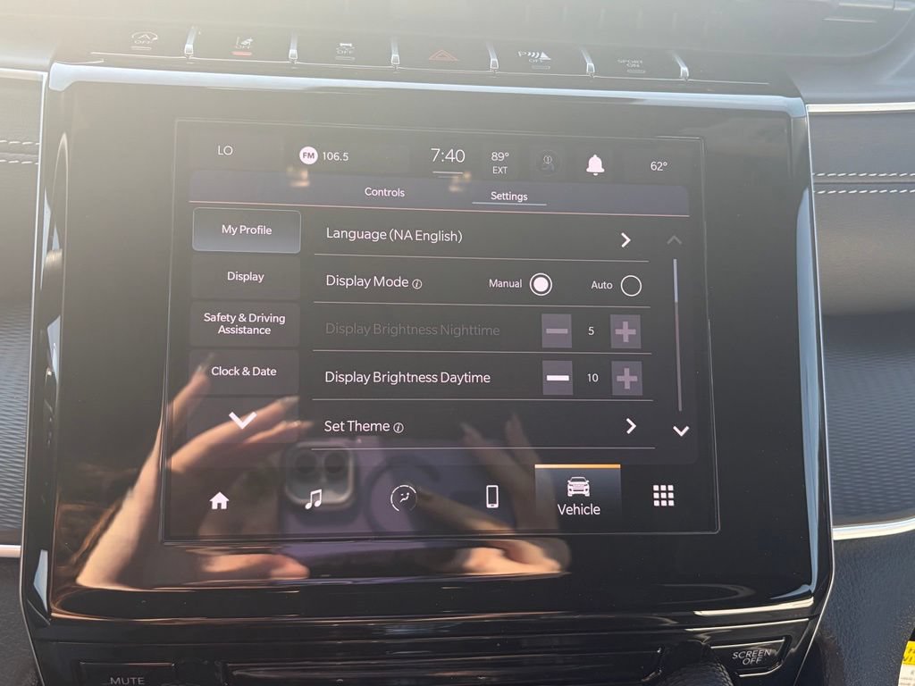 New 2026 Jeep Grand Cherokee Laredo AWD/4WD image 23