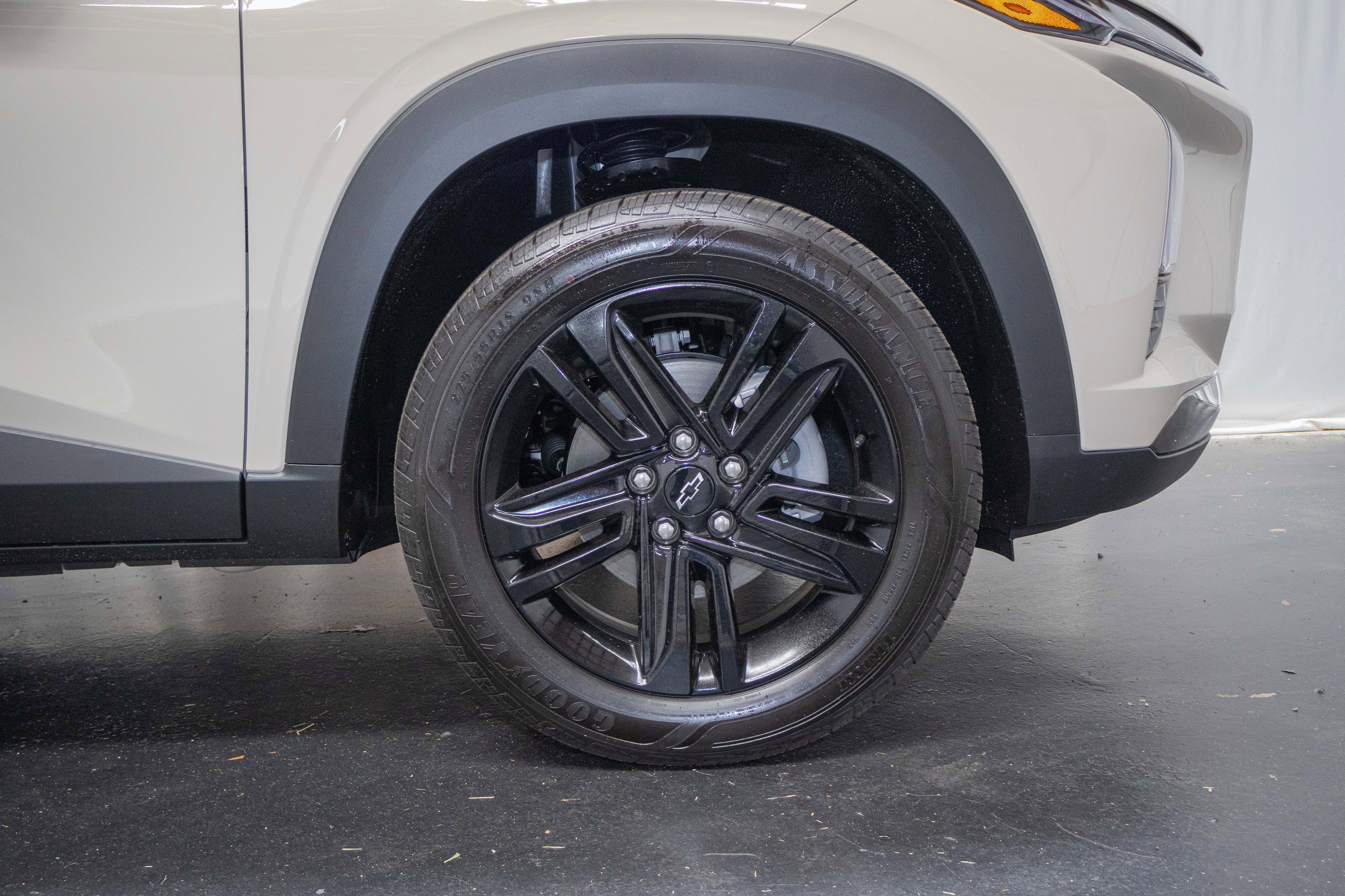 New 2026 Chevrolet Trax ACTIV w/ Driver Confidence Package FWD image 6