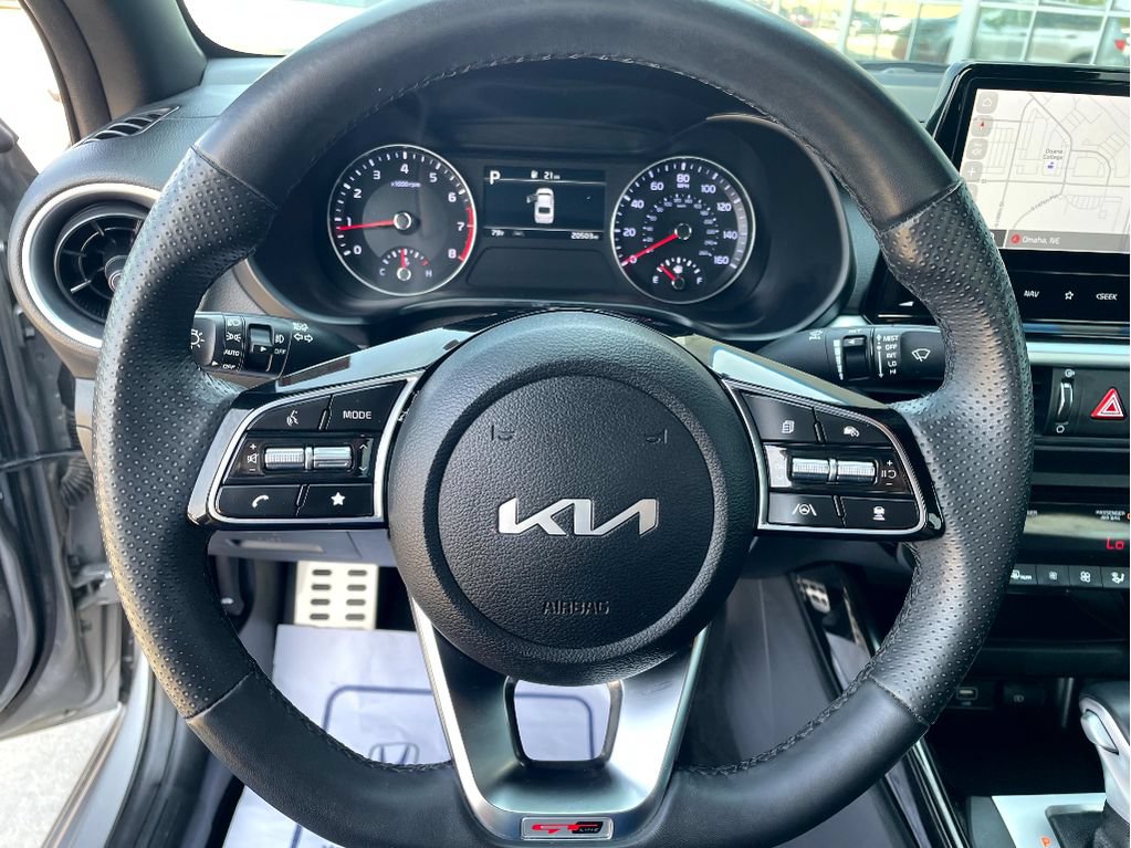 Used 2023 Kia Forte GT-Line w/ GT-Line Technology Package FWD image 13