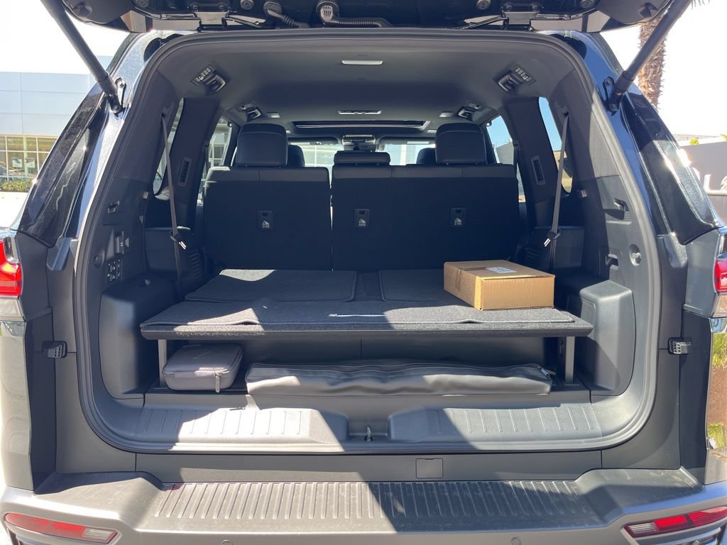 New 2026 Lexus LX 700h Luxury w/ Accessory Package (Z1) AWD/4WD image 16