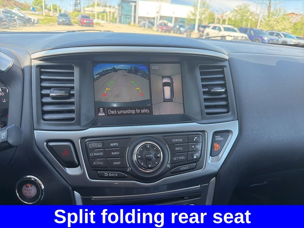 Used 2019 Nissan Pathfinder SL AWD/4WD image 22