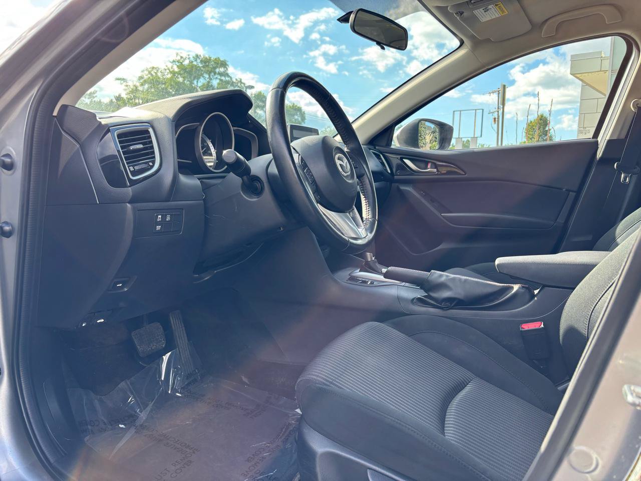 Used 2014 MAZDA MAZDA3 i Touring FWD image 16