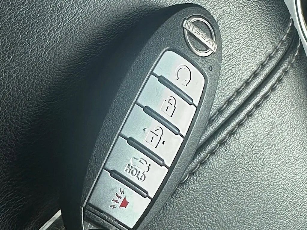 Used 2024 Nissan Altima 2.5 SV image 33