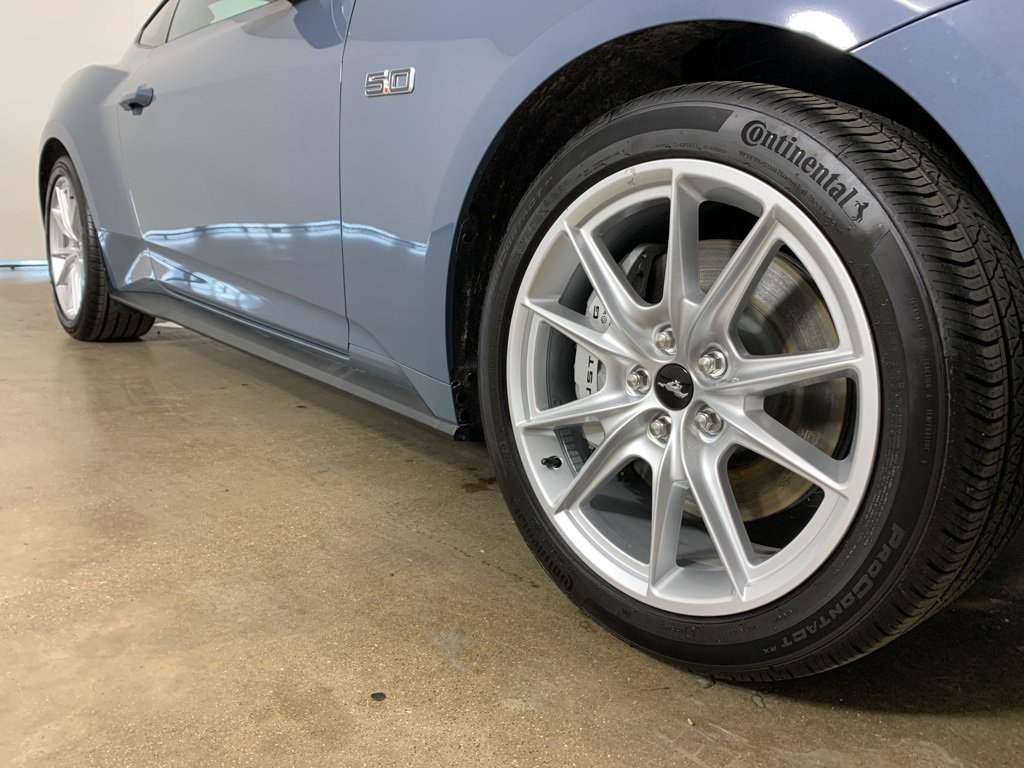 Used 2025 Ford Mustang GT Premium image 6