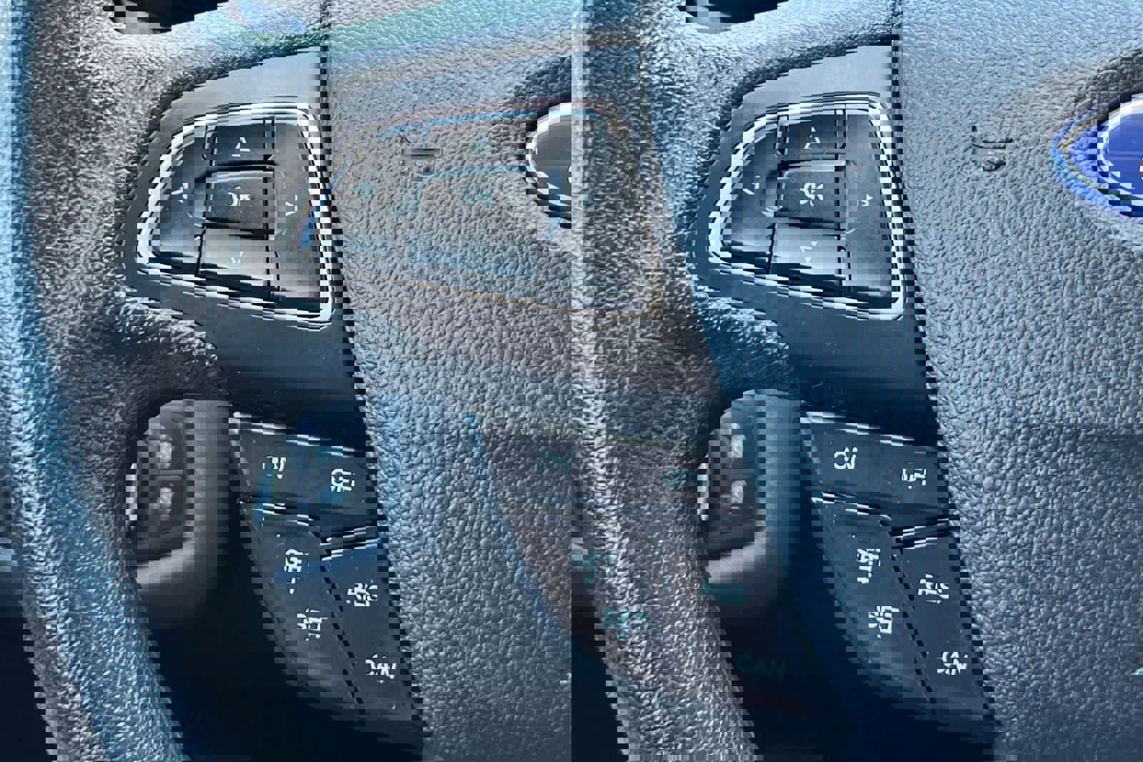 Used 2018 Ford Escape SE image 30