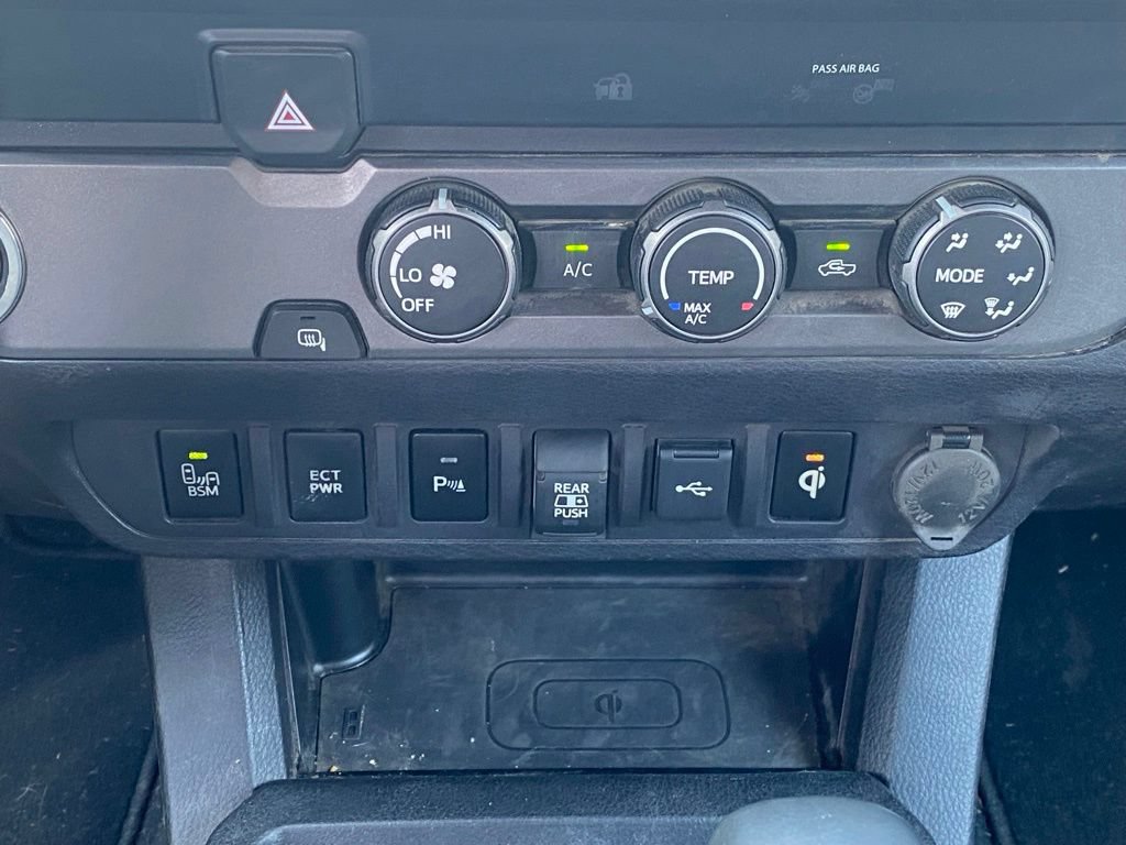 Used 2020 Toyota Tacoma TRD Off-Road w/ Technology Package RWD image 17