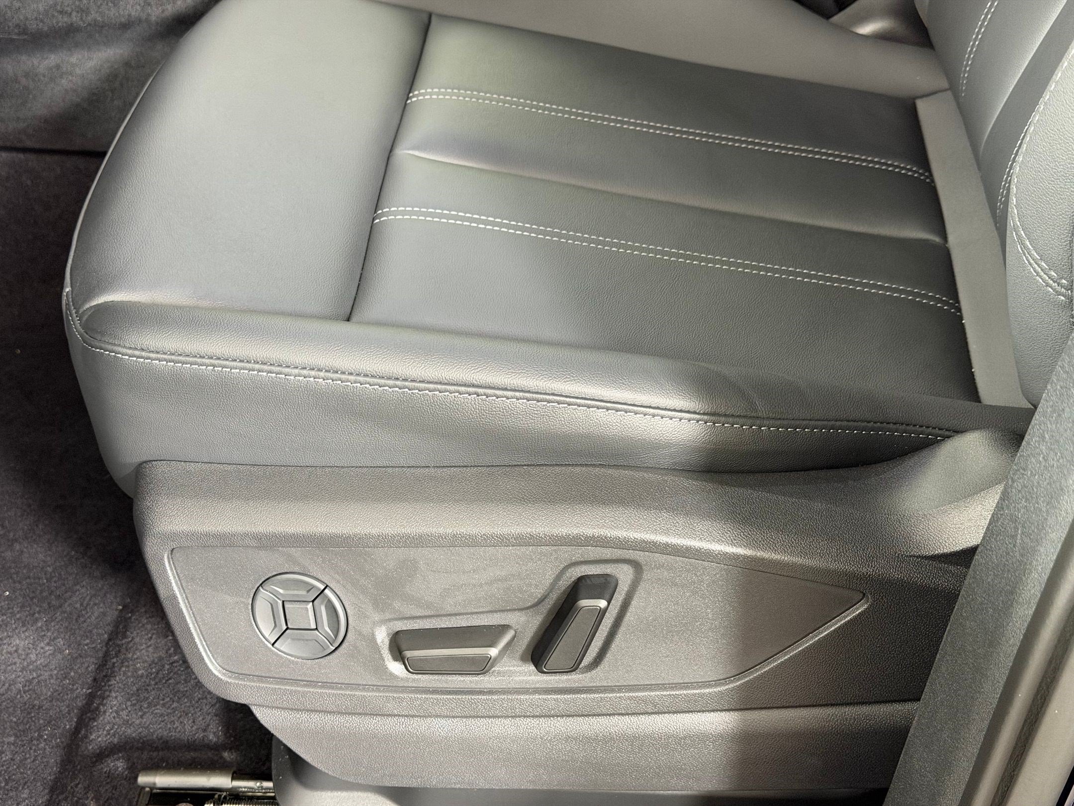 New 2026 Audi Q5 Premium AWD/4WD image 14
