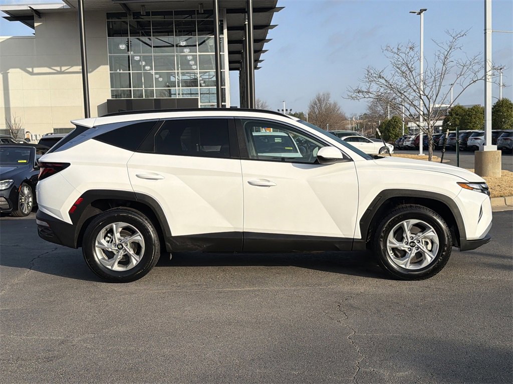 Used 2024 Hyundai Tucson SEL image 2