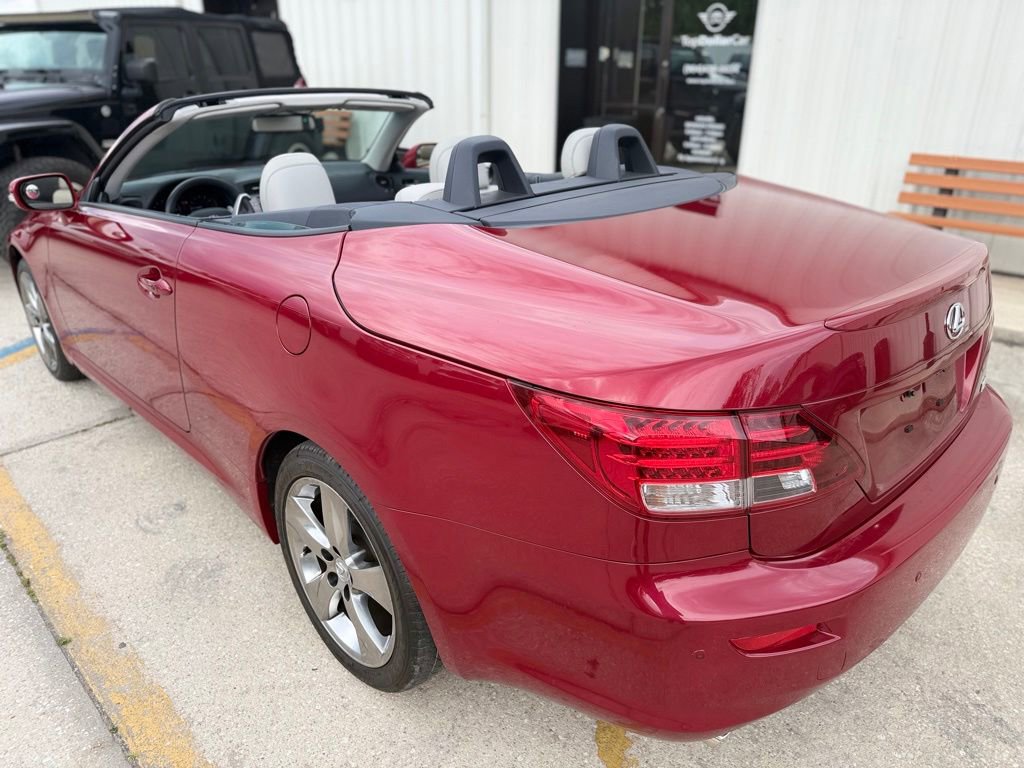 Used 2011 Lexus IS 250C w/ Luxury Pkg RWD image 11