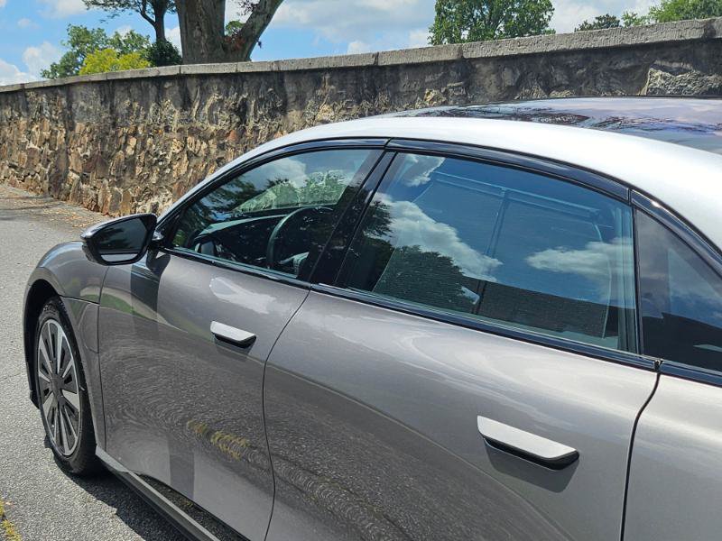 Used 2023 Lucid Air Touring AWD/4WD image 22