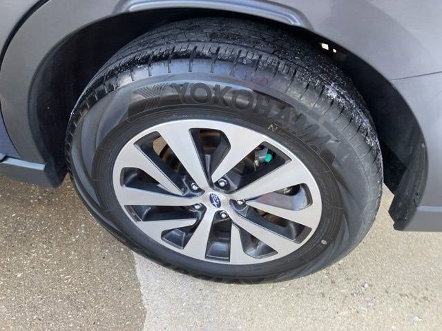 Used 2025 Subaru Outback Premium AWD/4WD image 28