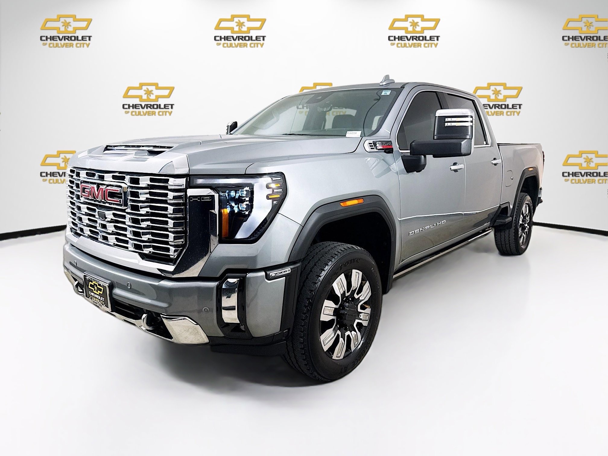 Used 2024 GMC Sierra 2500 Denali w/ Denali Reserve Package image 3