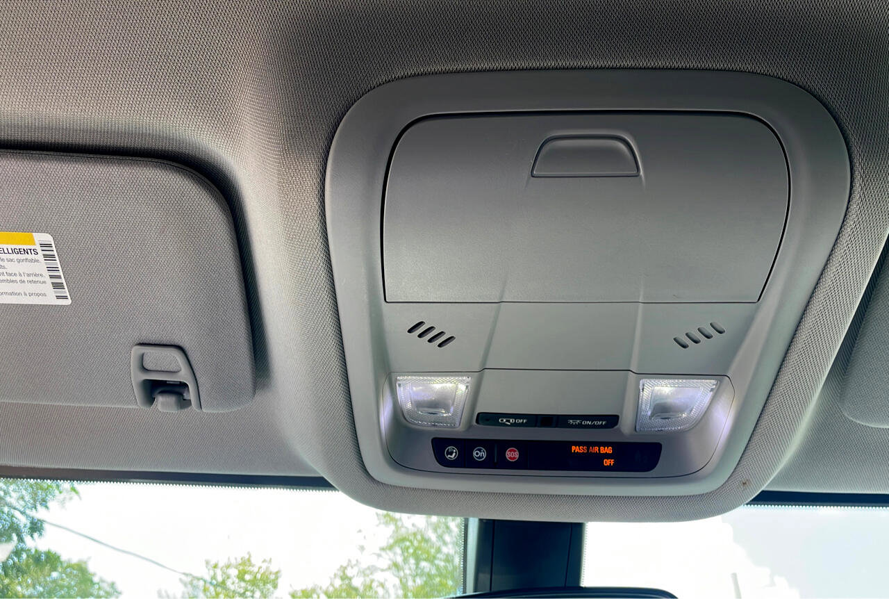 Used 2018 GMC Acadia SLE image 23