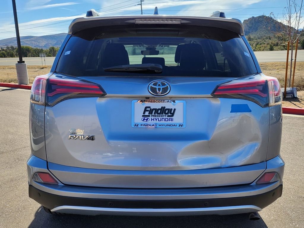 Used 2016 Toyota RAV4 Limited image 5