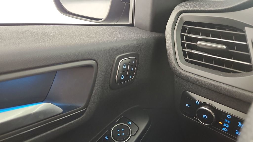 Used 2023 Ford Escape ST-Line Elite w/ Premium Technology Package image 24