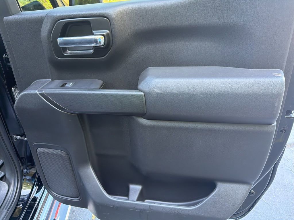 Certified 2022 Chevrolet Silverado 1500 Custom AWD/4WD image 13
