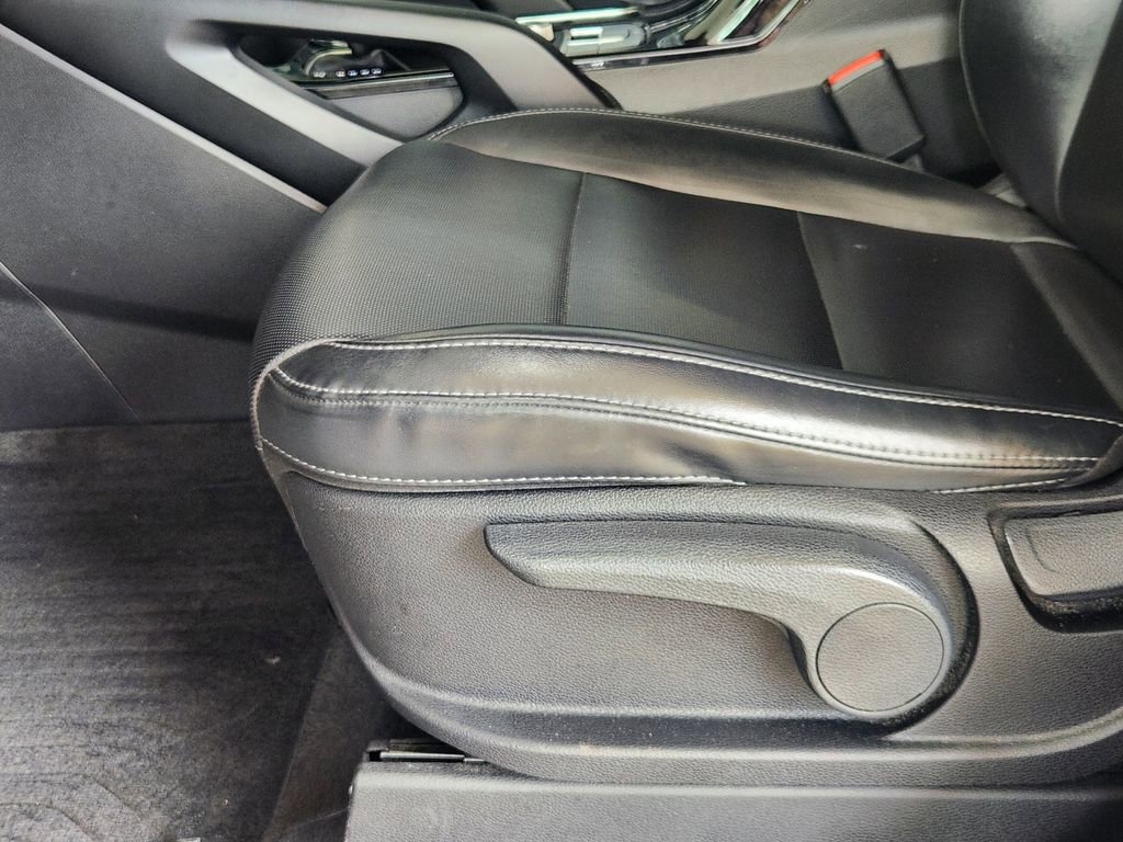 Used 2020 Kia Telluride LX FWD image 24