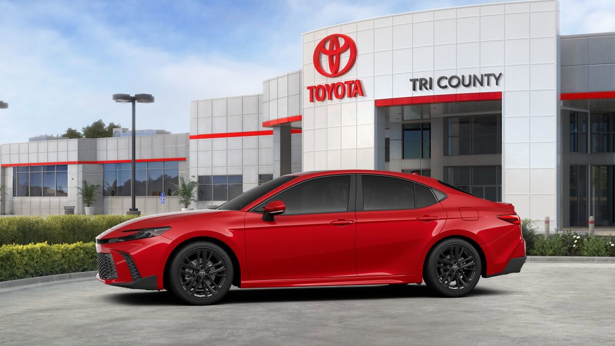 New 2026 Toyota Camry SE FWD image 3