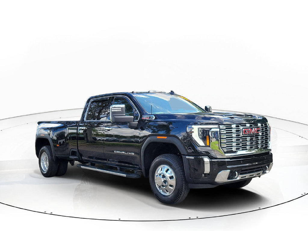 Used 2026 GMC Sierra 3500 Denali w/ Denali Reserve Package AWD/4WD image 2