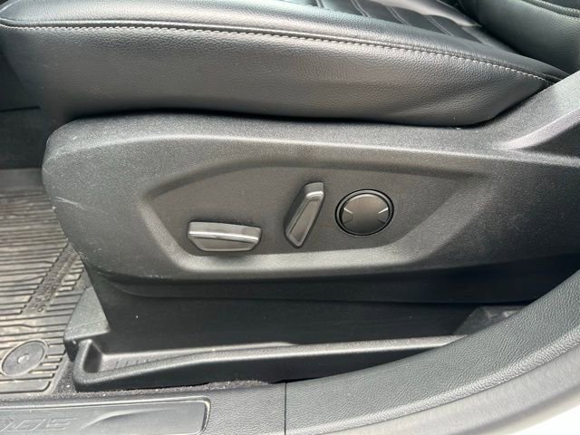 Used 2023 Ford Edge SEL w/ Convenience Package image 24