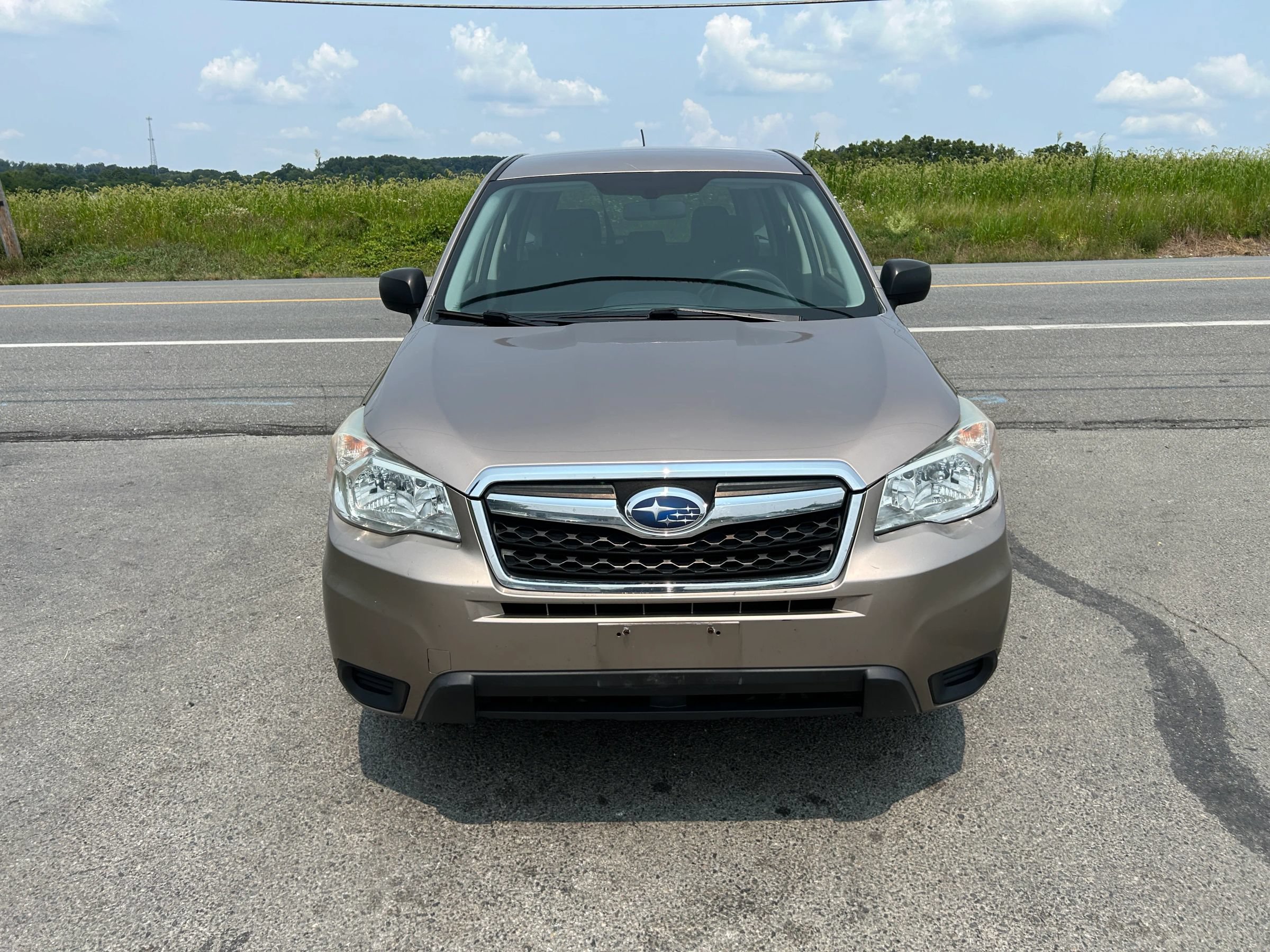 Used 2015 Subaru Forester 2.5i AWD/4WD image 4