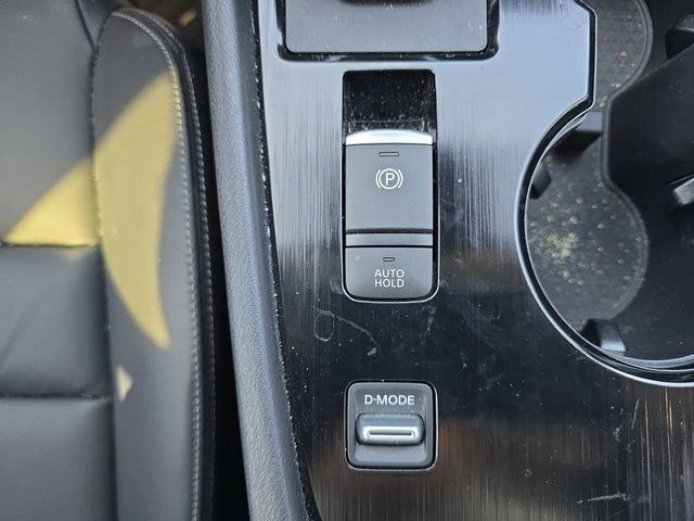 Used 2024 Nissan Rogue SL w/ SL Premium Package image 27