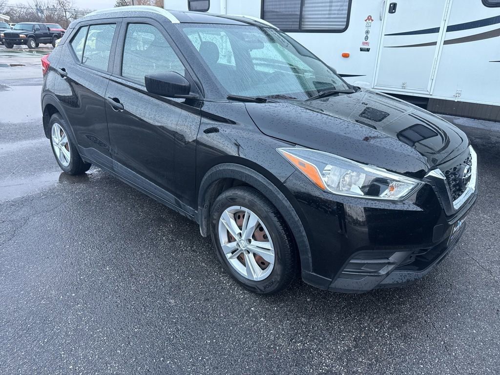 Used 2019 Nissan Kicks S