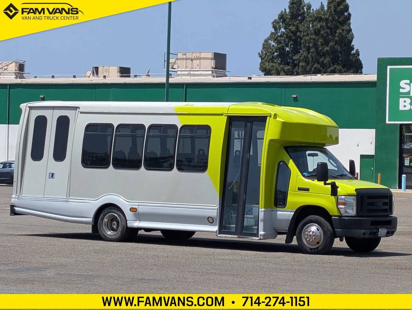 Used 2015 Ford E-450 and Econoline 450 Super Duty w/ Shuttle Bus Prep Package RWD image 1