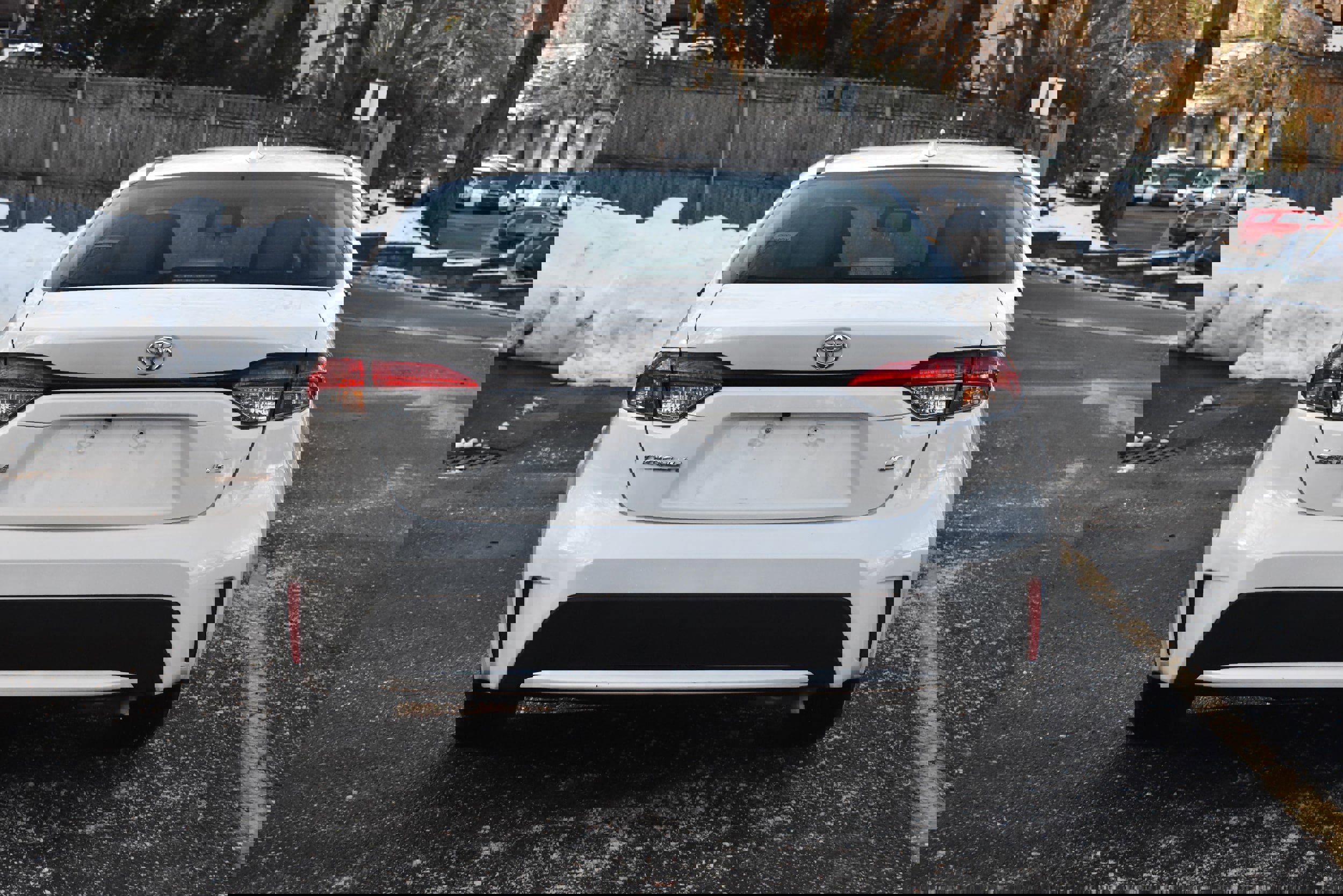 Used 2022 Toyota Corolla LE image 7