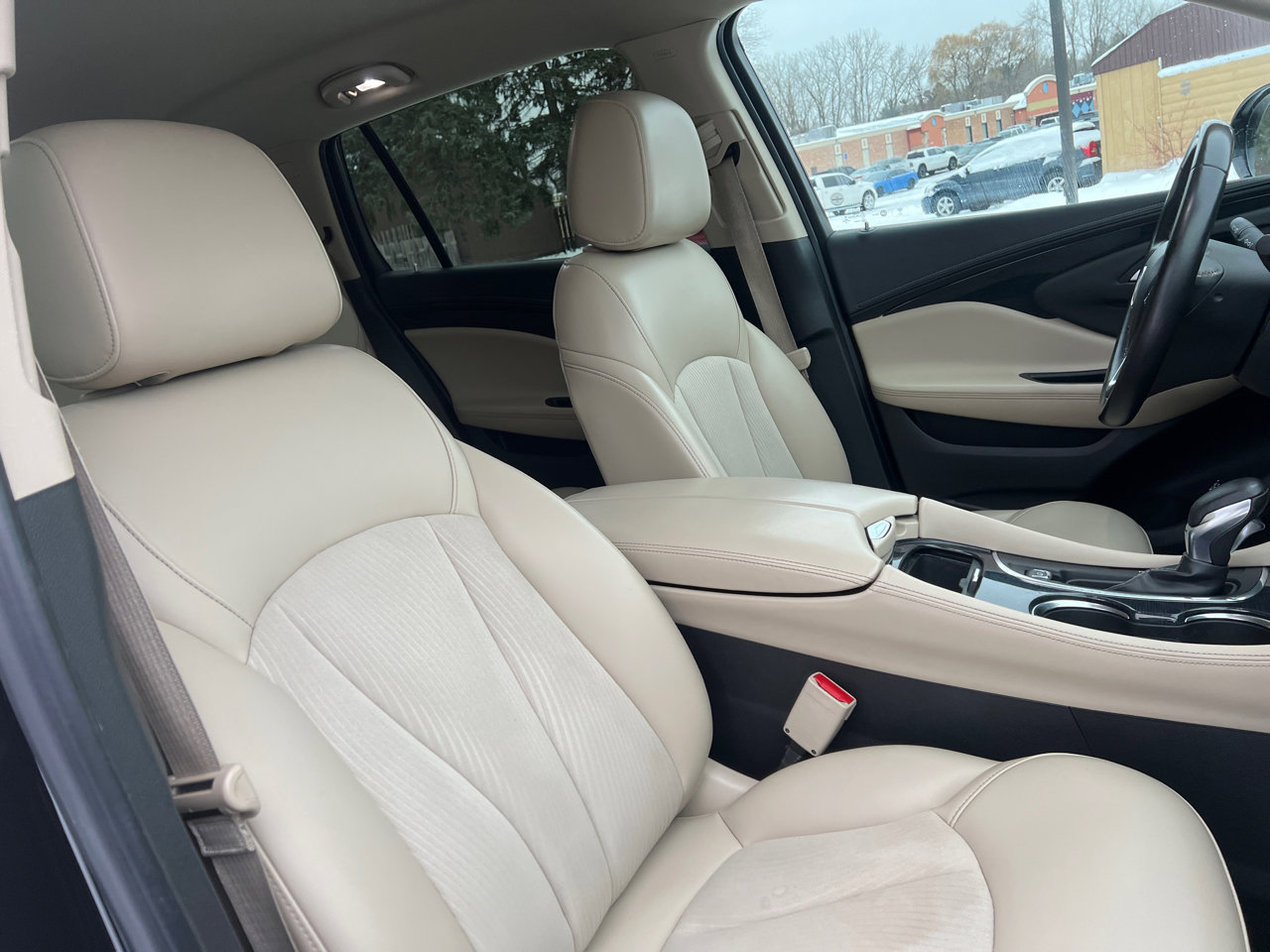 Used 2017 Buick Envision Preferred image 35