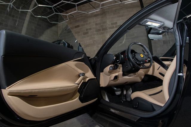 Used 2021 Ferrari Roma image 30