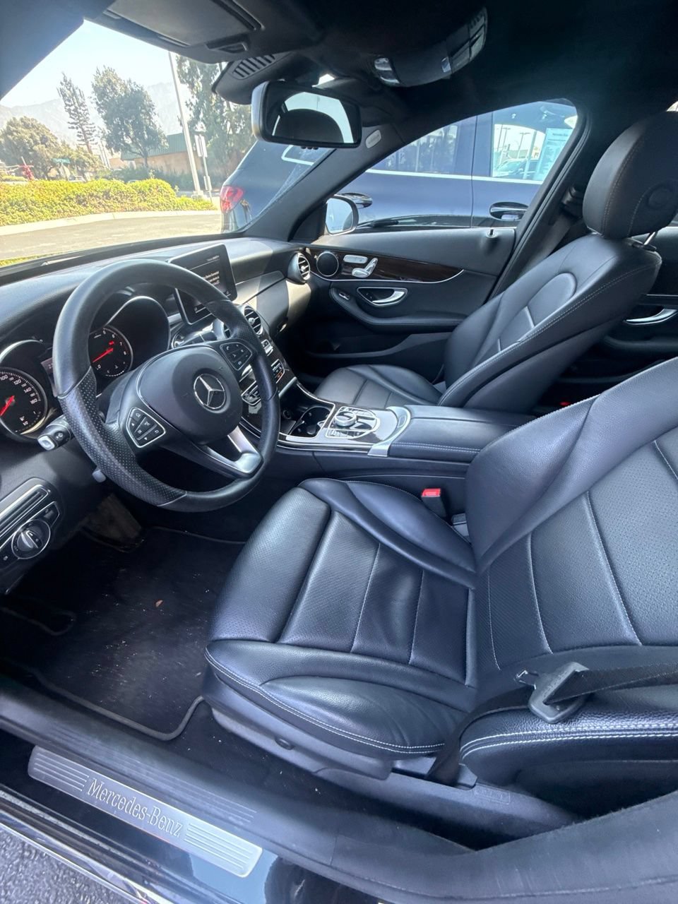 Used 2018 Mercedes-Benz C 300 Sedan image 4