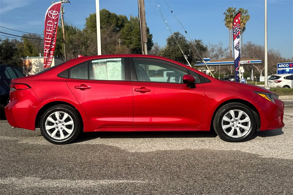 Certified 2020 Toyota Corolla LE image 2