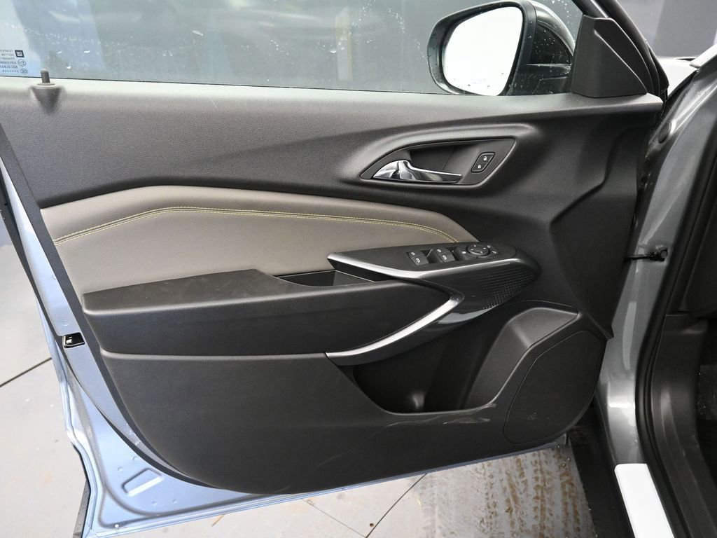 New 2026 Chevrolet Trax ACTIV image 16