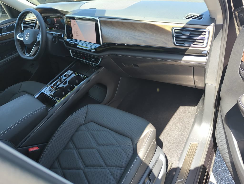 New 2026 Volkswagen Atlas SE FWD image 23