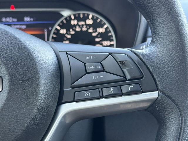 Used 2025 Nissan Altima 2.5 SV image 12