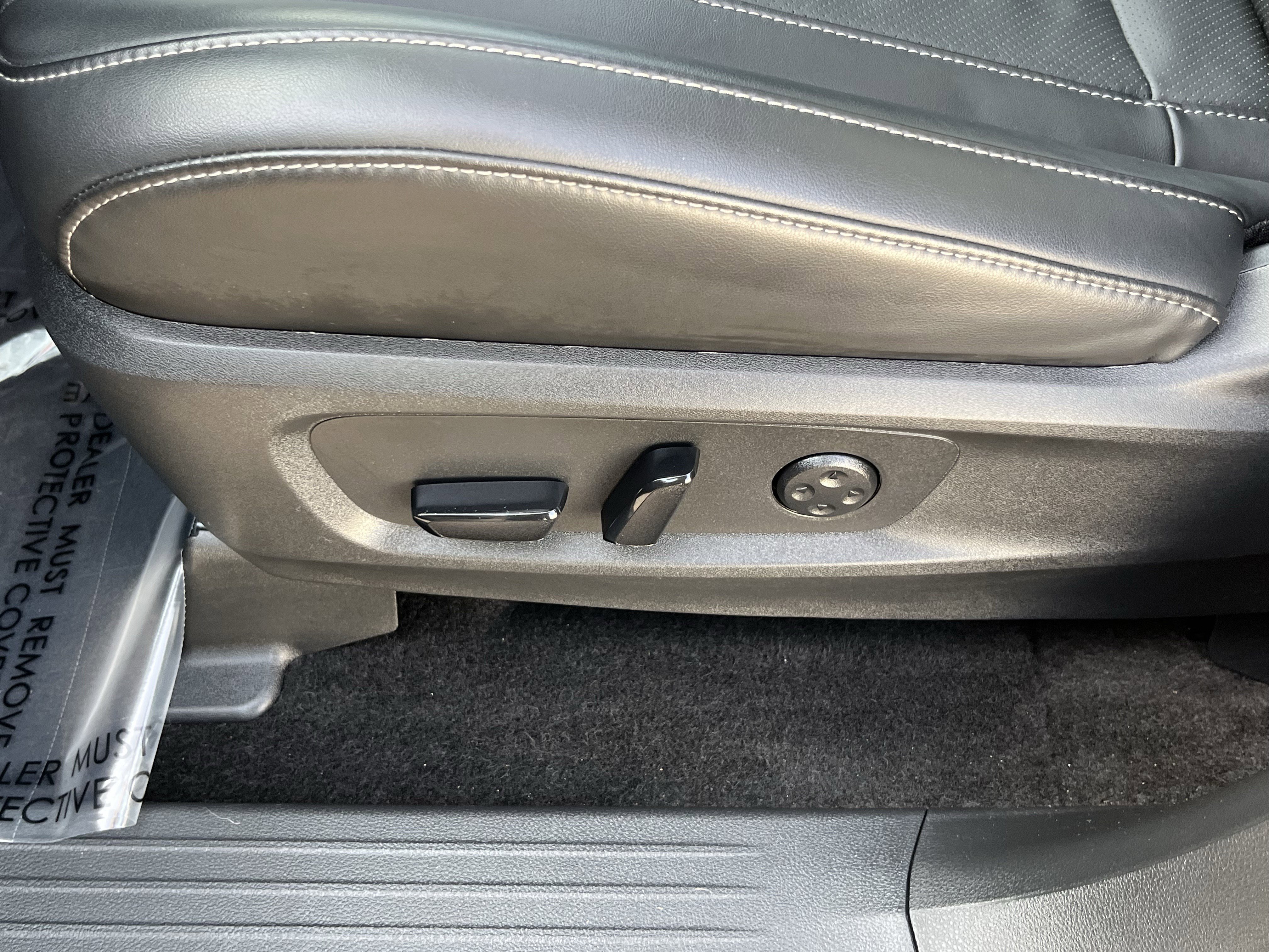 Used 2025 INFINITI QX60 Luxe image 19