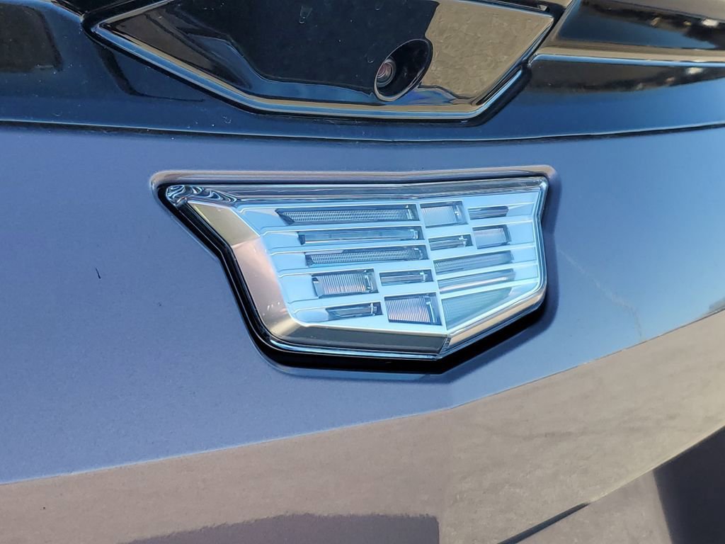 New 2026 Cadillac Optiq Luxury 1 image 26