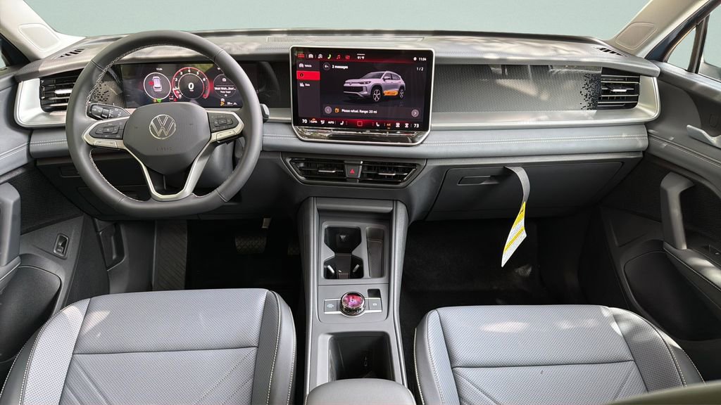 New 2026 Volkswagen Tiguan SE AWD/4WD image 10
