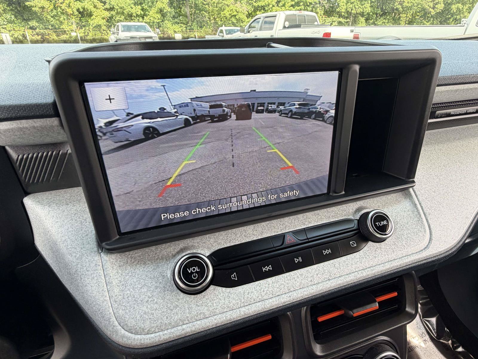 Used 2023 Ford Maverick XLT FWD image 9