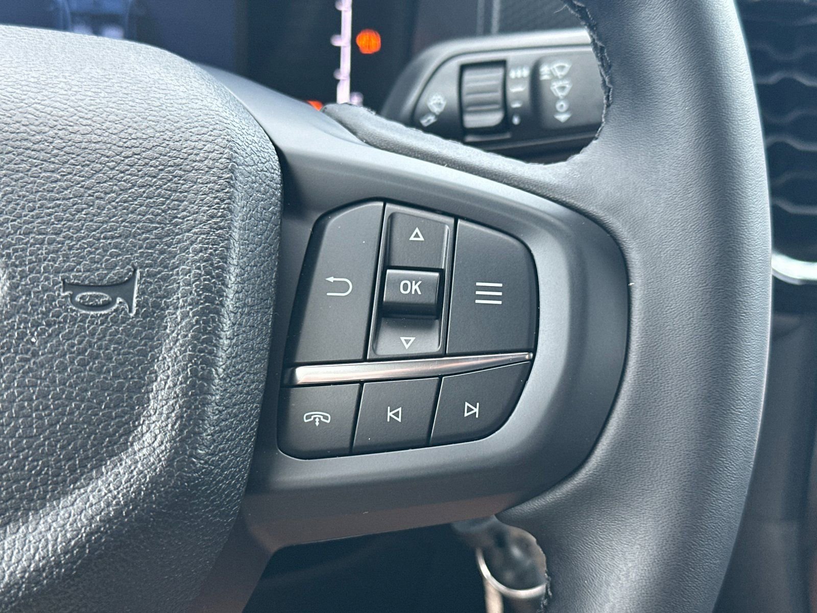 New 2025 Ford Ranger XLT w/ Black Appearance Package image 26