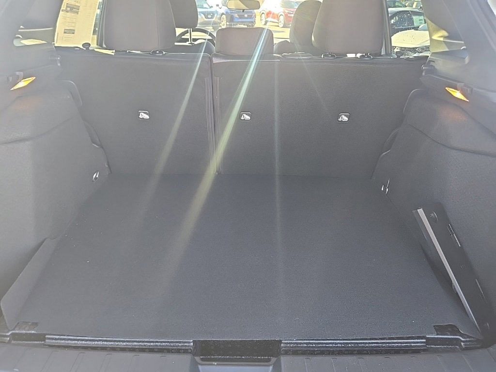 New 2026 Nissan Kicks SV image 32