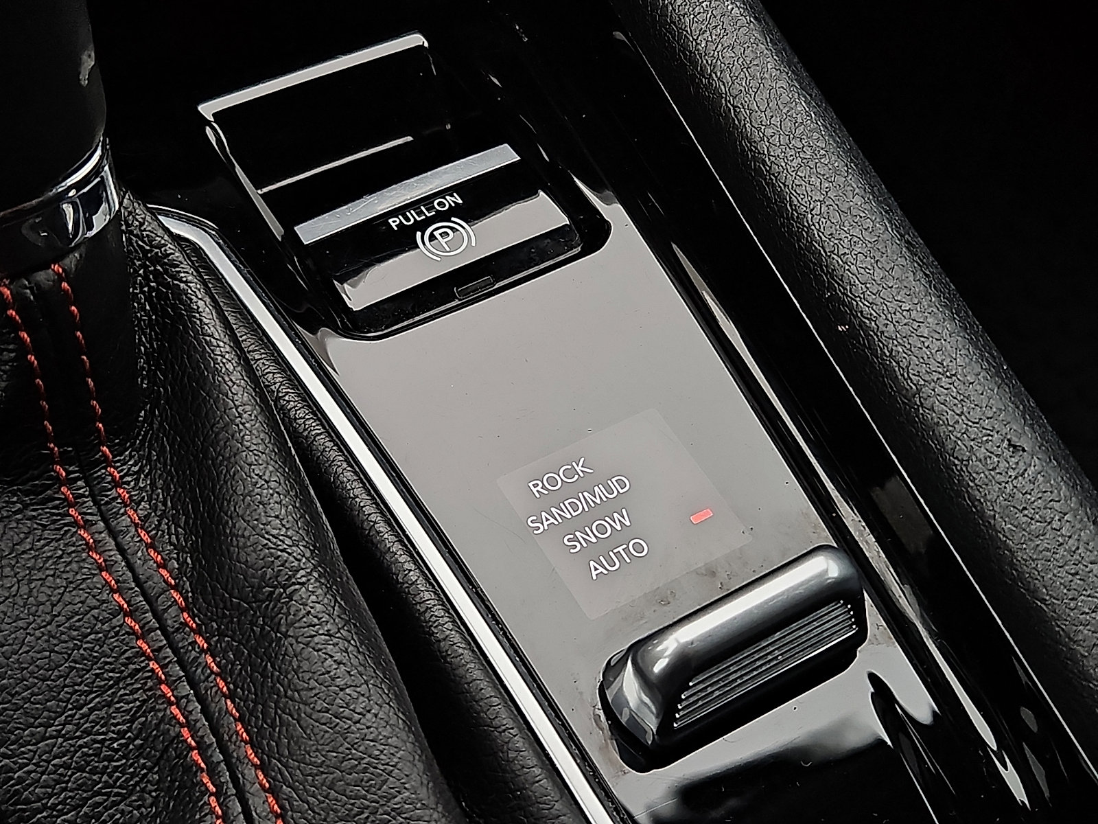 Used 2022 Jeep Compass Trailhawk image 25